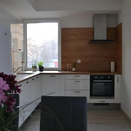 Elegant Escape Ii - Centre Appartement Bratislava