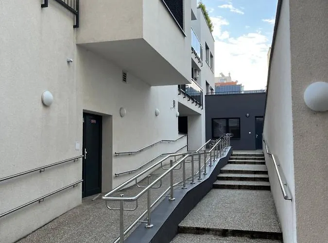 Apartman Elegant Escape Ii - Centre & Free Parking Pozsony