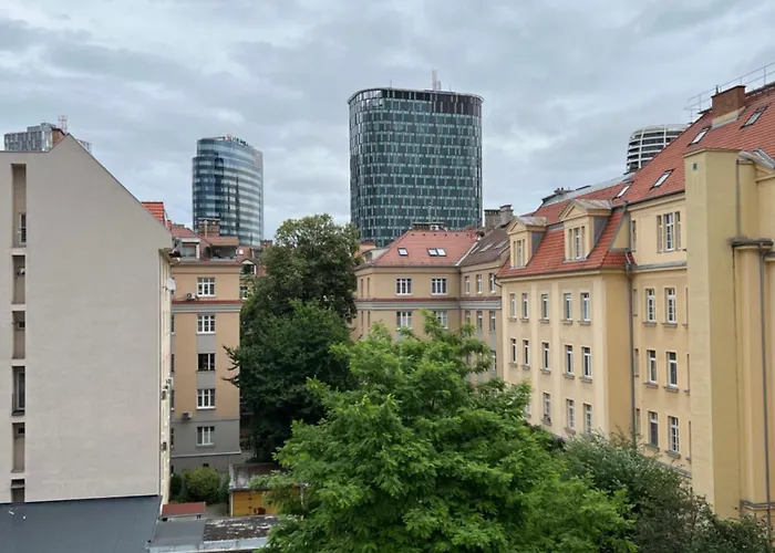 Elegant Escape Ii - Centre & Free Parking Apartman Pozsony