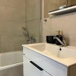 Elegant Escape Ii - Centre & Free Parking
