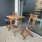 Elegant Escape Ii - Centre & Free Parking
